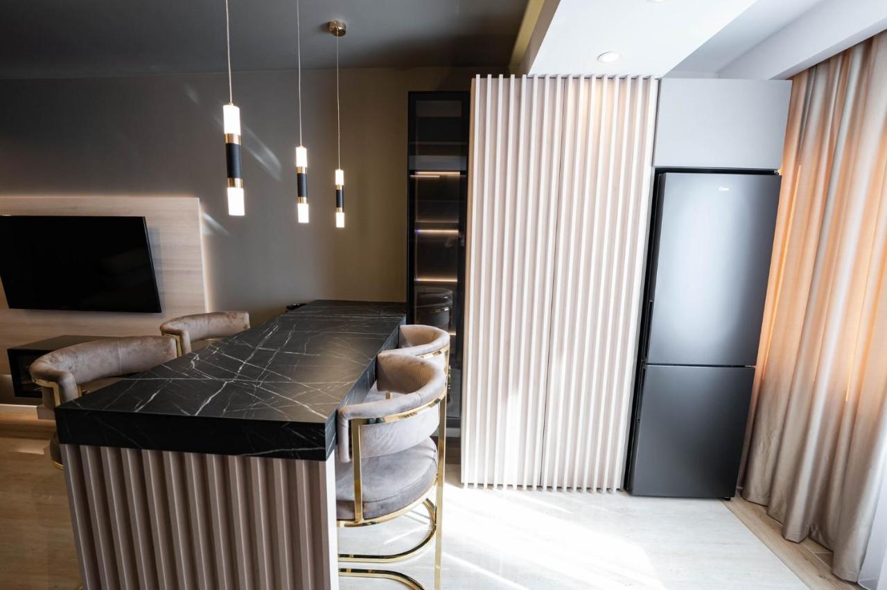 Filadelfia Apartment Suceava Extérieur photo