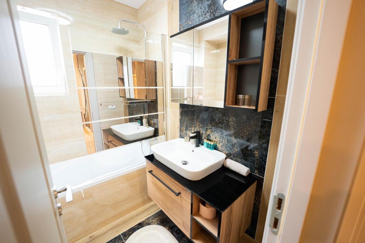 Filadelfia Apartment Suceava Extérieur photo
